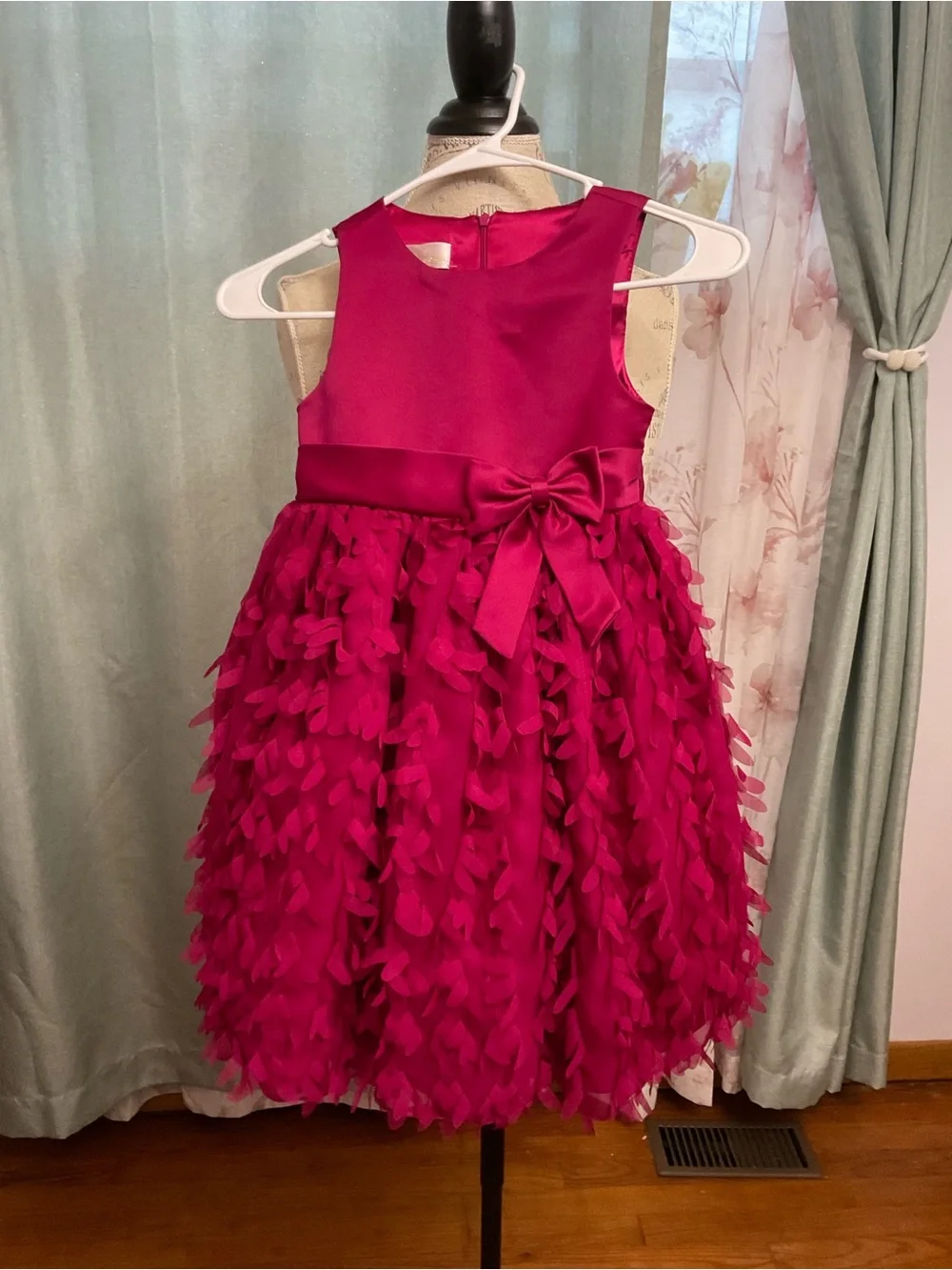 American Princess Fuchsia Petal-Detail Party Dress